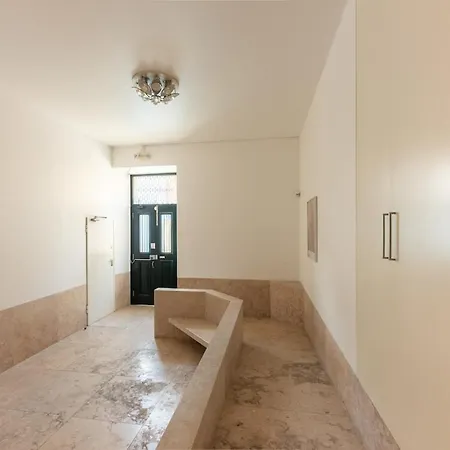 Liberdade Great Bright With Ac Elevator Garage 公寓 *